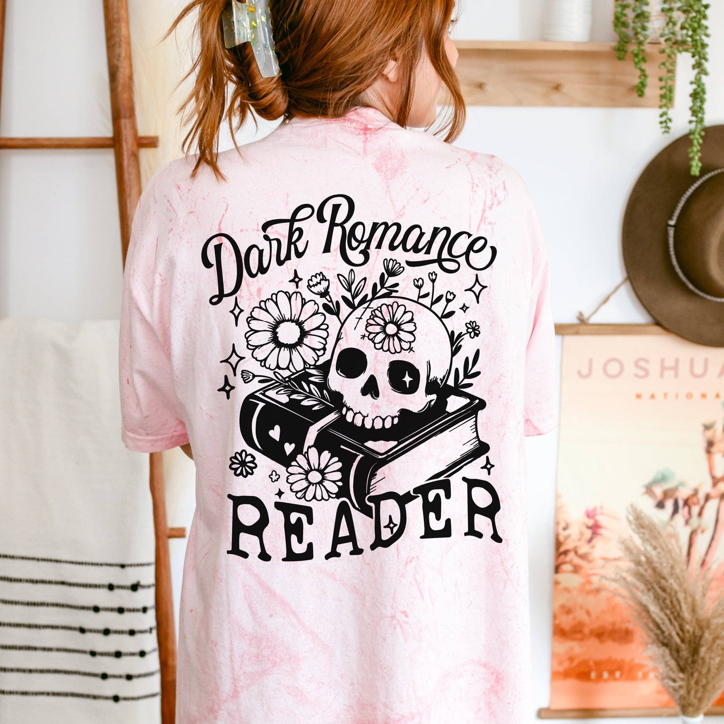 CrescentCatCo - Dark Romance Reader Bookish tshirt | Dark Academia Gothic Books | Smut and Spicy book shirt | Bookish clothing shop | Bookworm Gift - The Secret Garden Bookery
