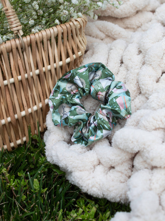 Meaggie Moos - Bookish Satin Scrunchie | Beach Reads - The Secret Garden Bookery