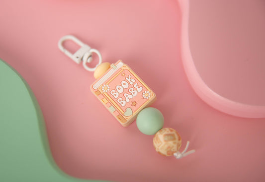 Book Babe Kindle Charm – Book Lover Accessory