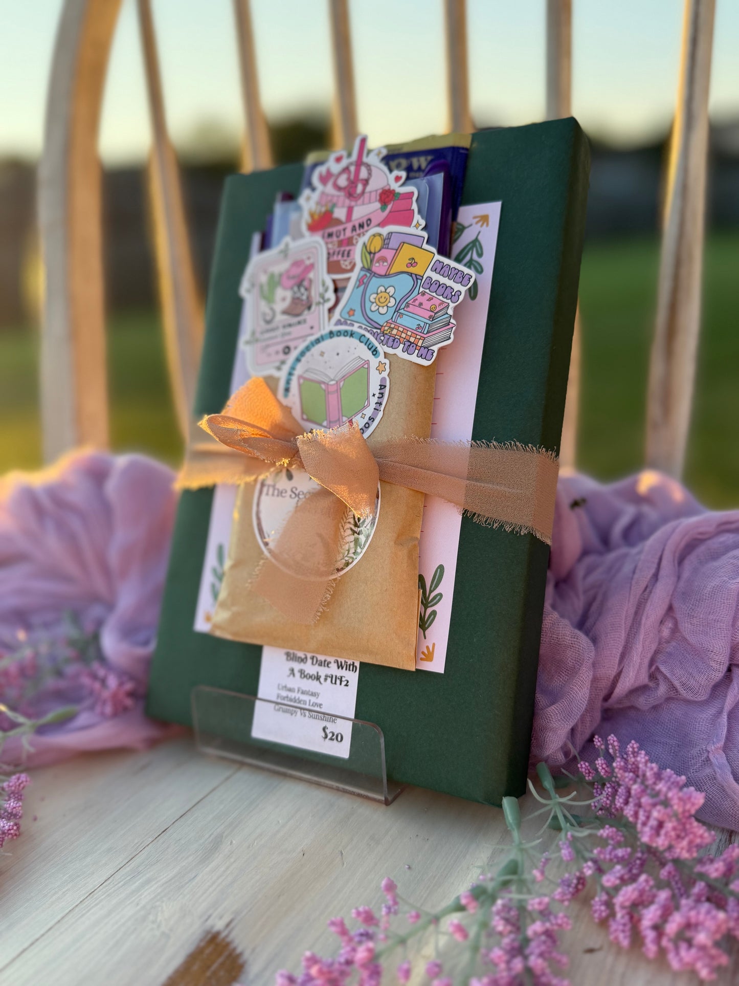 Blind Date With A Book #UF2