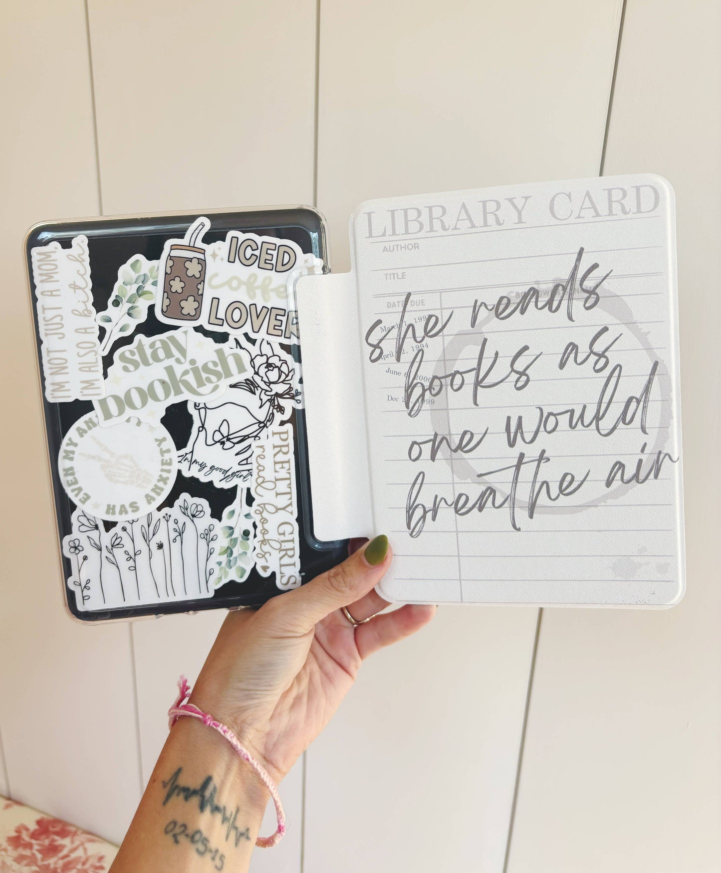 She Reads Books Kindle Case - Kindle Lover Accessory 